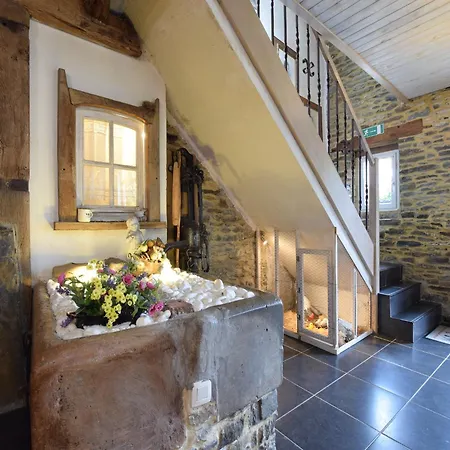 Old Carefully Restored In A Peaceful , Cleaning Included Holiday home Jehonville