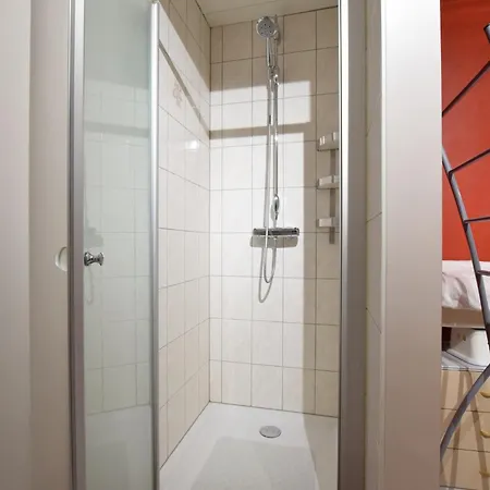 Old Carefully Restored In A Peaceful , Cleaning Included Holiday home *