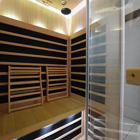 Family With Sauna, Cleaning Included * Jehonville