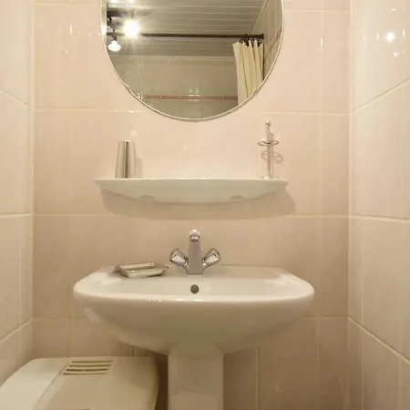 Family With Sauna, Cleaning Included *