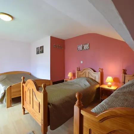 Holiday home Old Carefully Restored In A Peaceful , Cleaning Included Jehonville